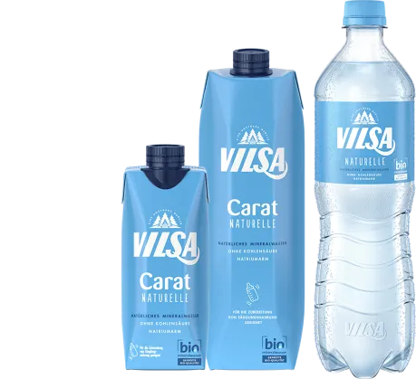 Drei VILSA-Verpackungen stehen nebeneinander: zwei VILSA Tetra Pak® Getränkekartons und eine VILSA PET-Flasche.