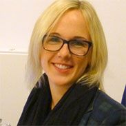 Nina Schreiber: Ansprechpartnerin in der Personalabteilung